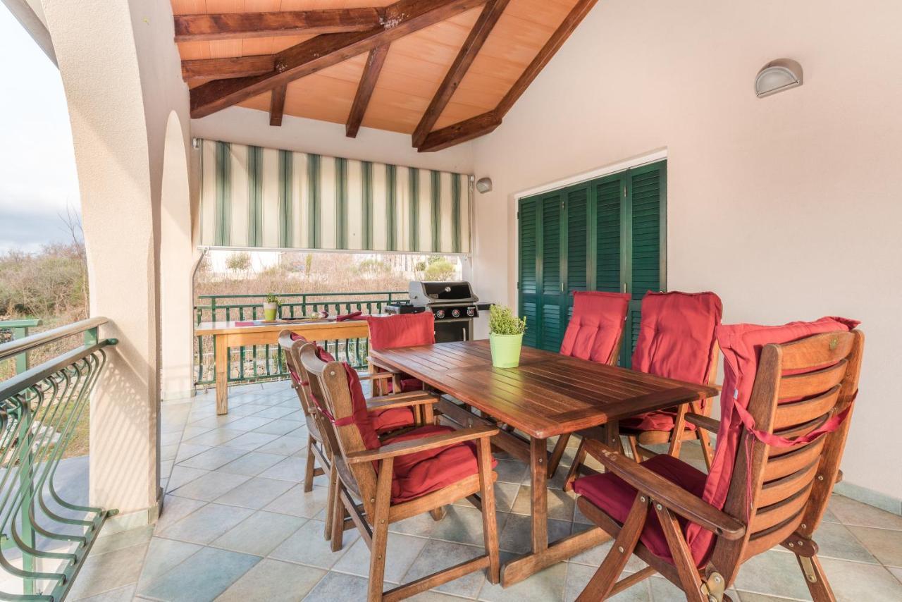 Holiday House Olive Grove With Pool And Garden Labin  Exteriör bild